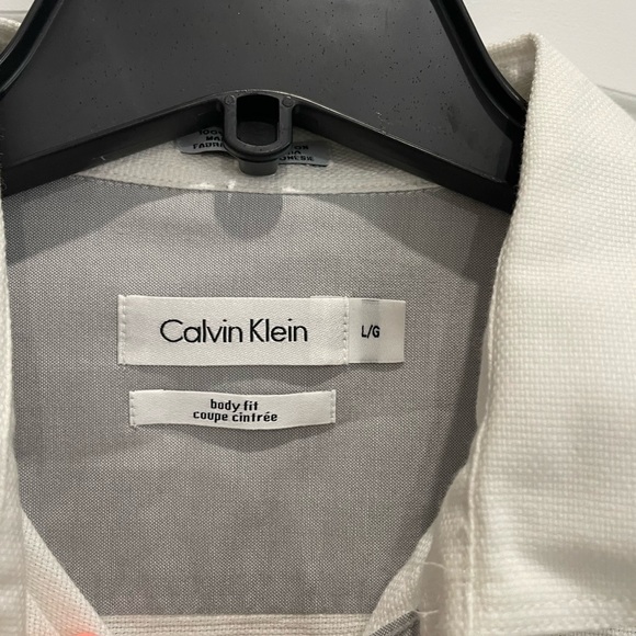 Calvin Klein body fit L white waffle LS button down shirt - Picture 2 of 6